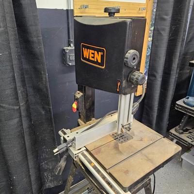 Wen 10" Band Saw & Accessories (DG-JS)