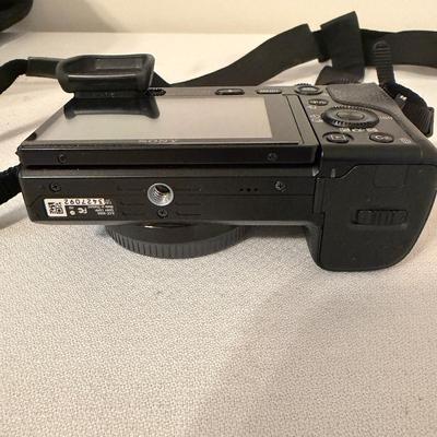 Sony A6000 Camera Body & More (O-MG)