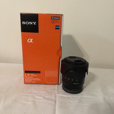 Trio of Sony Lenses (O-MG)