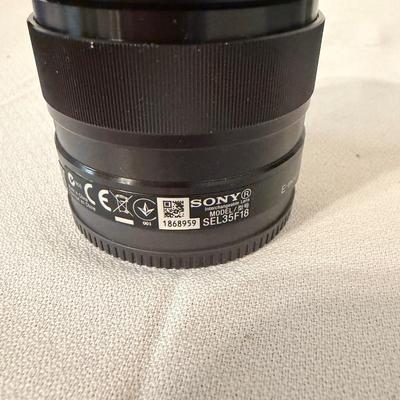 Trio of Sony Lenses (O-MG)