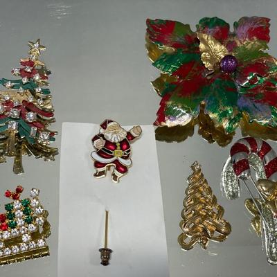 Christmas jewelry