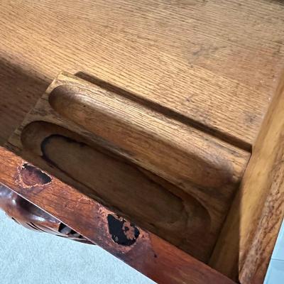 Davis Cabinet Company Cherry Chest of Drawers (BGB-RG)