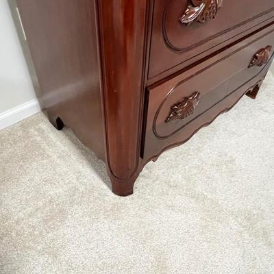 Davis Cabinet Company Cherry Chest of Drawers (BGB-RG)