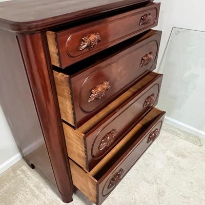 Davis Cabinet Company Cherry Chest of Drawers (BGB-RG)