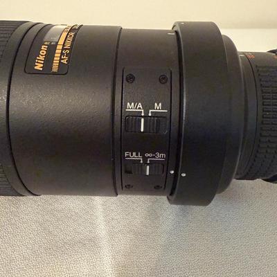 Nikon AF-S Nikkor 300MM 1:4D Lens