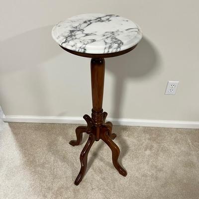Mahogany Victorian Plant Stand W/ Beveled Italian Marble Top (BGB-RG)