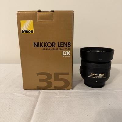 Nikon AF-S DX Nikkor 35MM F/1.8 G (O-MG)