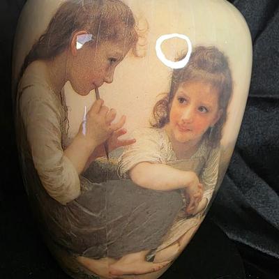 Vintage “Sisters” Porcelain Vase by House of Lloyd – Friends Forever Limited Edition (Exclusive Gifts Collection)