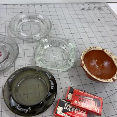 Smokin Hot ASHTRAYS Lot of em
