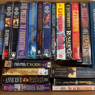 Tray of Science Fiction Fantasy Books - Paper and Hard Back 