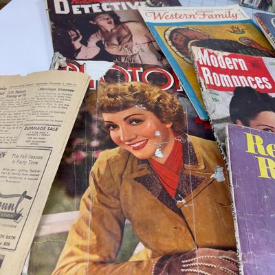 Mixed Lot of Magazines and other Ephemera 