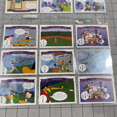 Looney Toons Baseball Cards, Including a HOLOGRAPH CARD!! 
