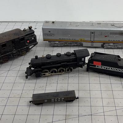 Trains Mixed Sizes HO, N & O Scale 