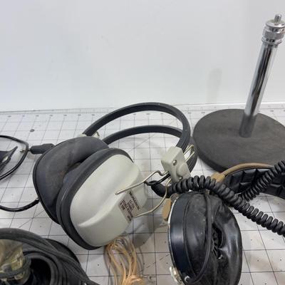Audio Microphones, Headphones, OLD SCHOOL and Other Plugs 