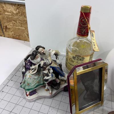 Decorative Items LOT