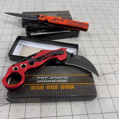 2 Tac-Force Folding Knives 