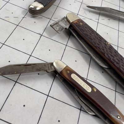 (5) Folding Knives Couple of old Timers and Schrade 