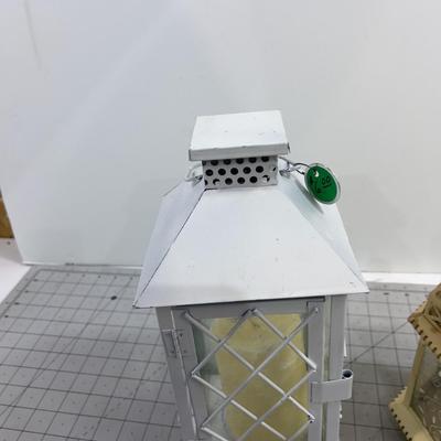 2 Candle Lanterns 