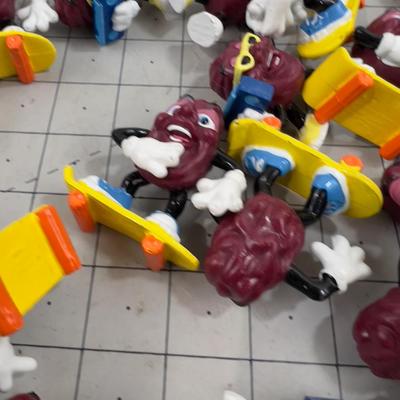 Toy Collectible, California Raisin form Hardee Calrab Applause,  All of them