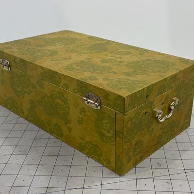 Vintage Velvet Lined Jewelry Box 