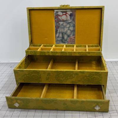 Vintage Velvet Lined Jewelry Box 