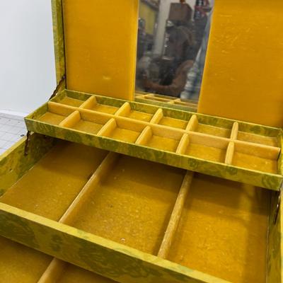 Vintage Velvet Lined Jewelry Box 