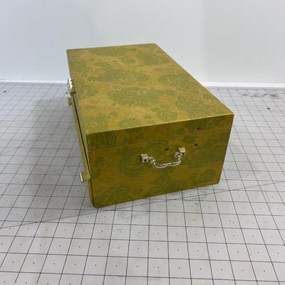Vintage Velvet Lined Jewelry Box 