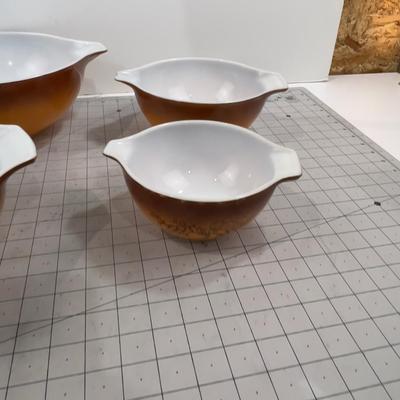 OLD ORCHARD 4 Piece Mixing Bowl Set 