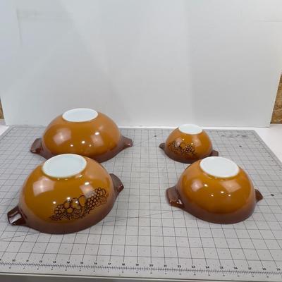 OLD ORCHARD 4 Piece Mixing Bowl Set 