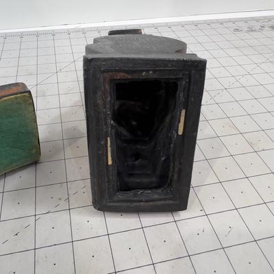 Book Ends Set. Bronze Color, 1940's Era Colonial Man Stacking Books 