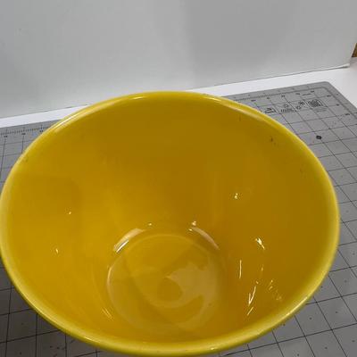 2 Bowls Ceramic Deep, Yellow & Brown 