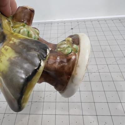 2 Green Bird Statues