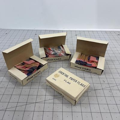 Cocktail Paper Flags Mostly American. 