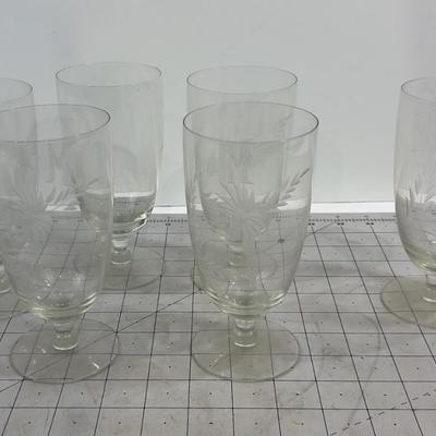Monogramed "M"  Tumblers, Elegant (6) 