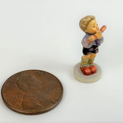 GOEBEL OLSZEWSKI MINIATURE HUMMEL CLUB MORNING CONCERT FIGURINE 