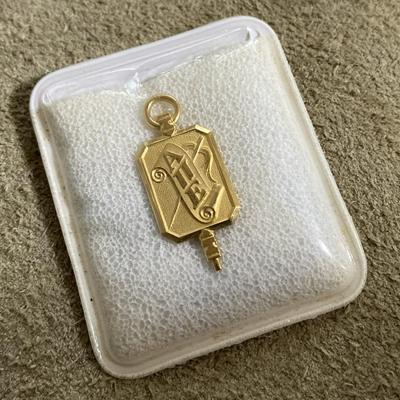 1964 ALPHA PI EPSILON GF GREEK COLLEGE FRATERNITY PIN