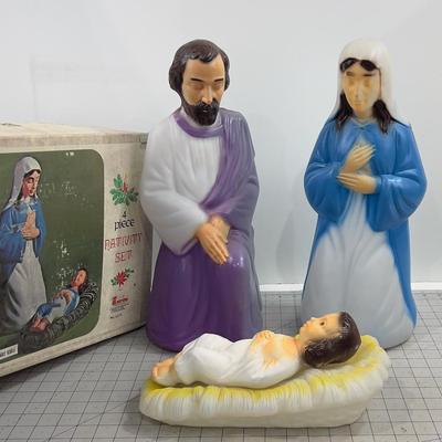 AMAZING!! Blow Molds of MARY, JOSEPH & JESUS 