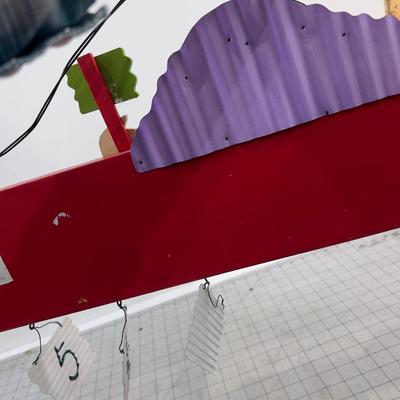 Down For The Count, Holiday Décor', Sign 