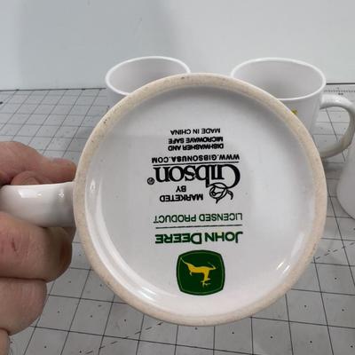 John DEERE Coffee Mugs, (4) Nothing Runs like a DEERE 