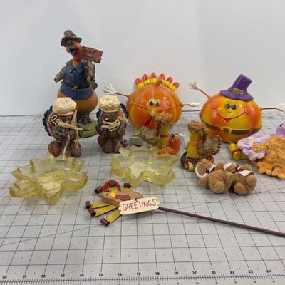 Large lot of Small Ceramic, Plus Holiday Décor' 