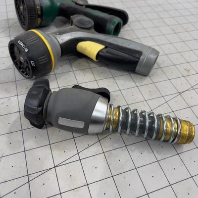 2 Spray Nozzles, Hose End 