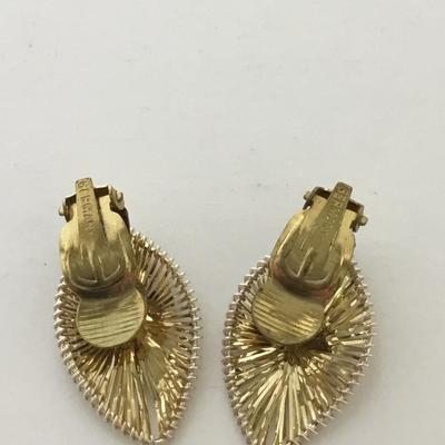 Sale Photo Thumbnail #139: See attached pictures