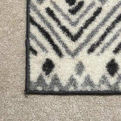 Style Selections 5ft x 7ft Neutral Area Rug (BGB-KD)