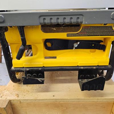 DeWalt 10" Heavy Duty Compact Table Saw & Accessories (DG-JS)