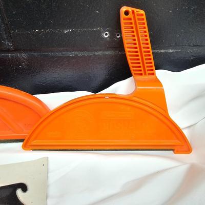 DeWalt 10" Heavy Duty Compact Table Saw & Accessories (DG-JS)