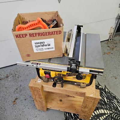 DeWalt 10" Heavy Duty Compact Table Saw & Accessories (DG-JS)