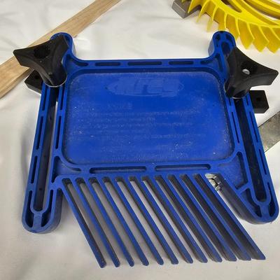 DeWalt 10" Heavy Duty Compact Table Saw & Accessories (DG-JS)