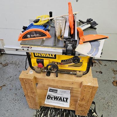 DeWalt 10" Heavy Duty Compact Table Saw & Accessories (DG-JS)