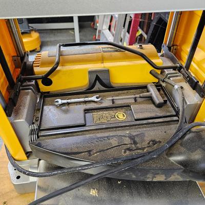DeWalt 12.5" Heavy Duty Portable Thickness Planer (DG-JS)