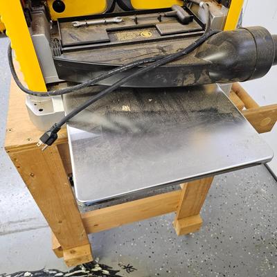 DeWalt 12.5" Heavy Duty Portable Thickness Planer (DG-JS)